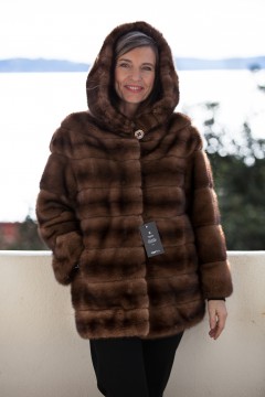 Manteau 3/4 Vison Qualité - Taille 40/44, Marron/noir, Capuche, Occasion Très Bon état