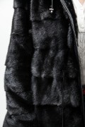 Manteau de Vison Noir avec Capuche "Balli Furs"