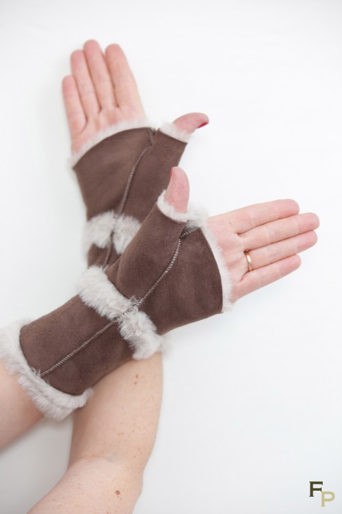 Brown Long Mittens in Lamb Fur and Lamb Velvet
