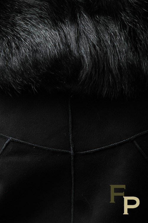 Short Sleevless Vest in Fox Fur and Lamb