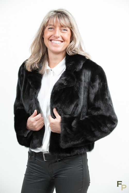 Veste de Vison Noir à Col Cranté