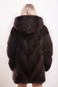 Manteau de Vison Diagonal "Zibeline" à Capuche