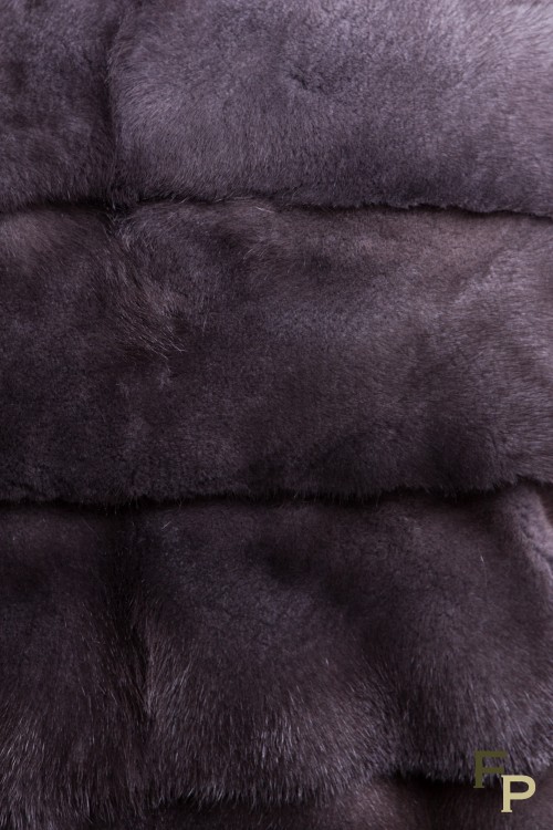 Manteau de Vison Titanium à Capuche signé Casiani