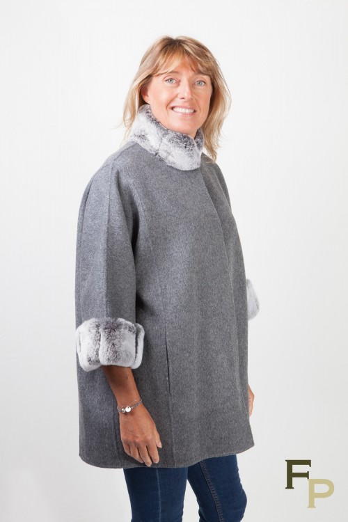 Manteau en Laine Gris Foncé et Fourrure de Rex Rabbit