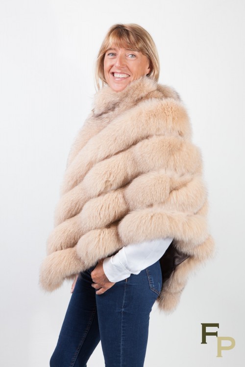 Poncho Beige en Cuir et Fourrure de Renard signé Casiani