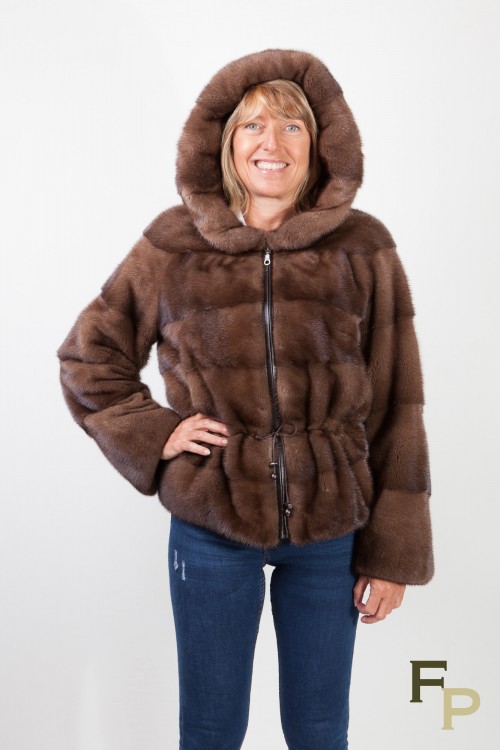 Veste de Vison à Capuche Marron "Glow" 