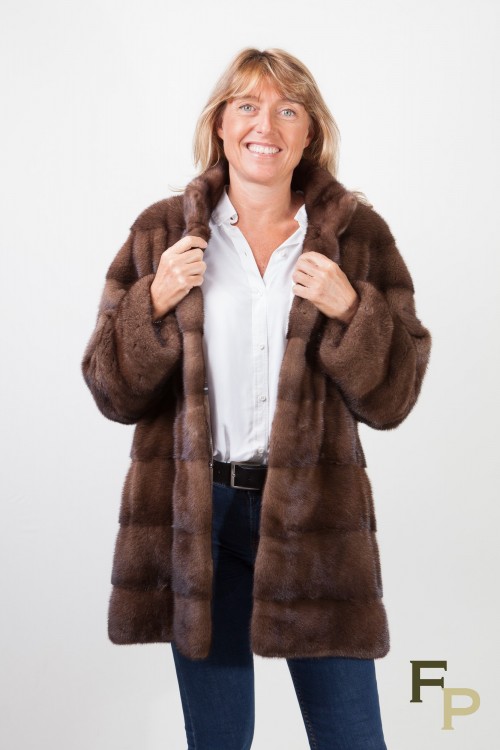 Manteau de Vison Marron avec Ceinture Intégrée