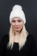 wool cap with pompom in fox fur