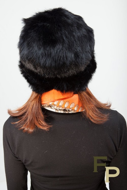 toque en lapin noir