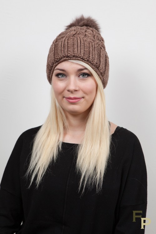 wool cap with fox fur