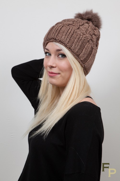 bonnet en laine marron