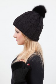 Bonnet  "St Moritz" Noir en Laine et Pompon en Renard