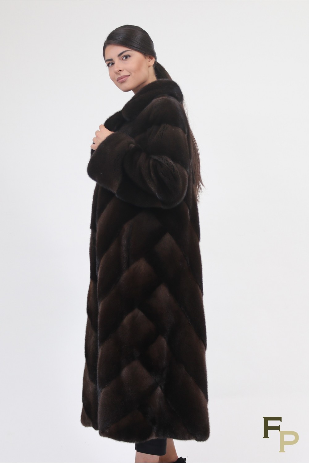 manteau long moumoute noir
