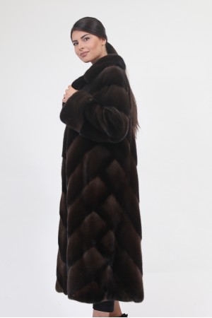 Long Fur Mink Coat Herringbone, What Colors Do Mink Coats Come In
